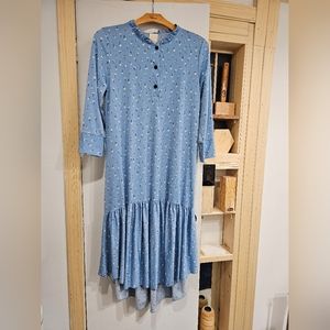 Zadie B polyester high low hem dress.